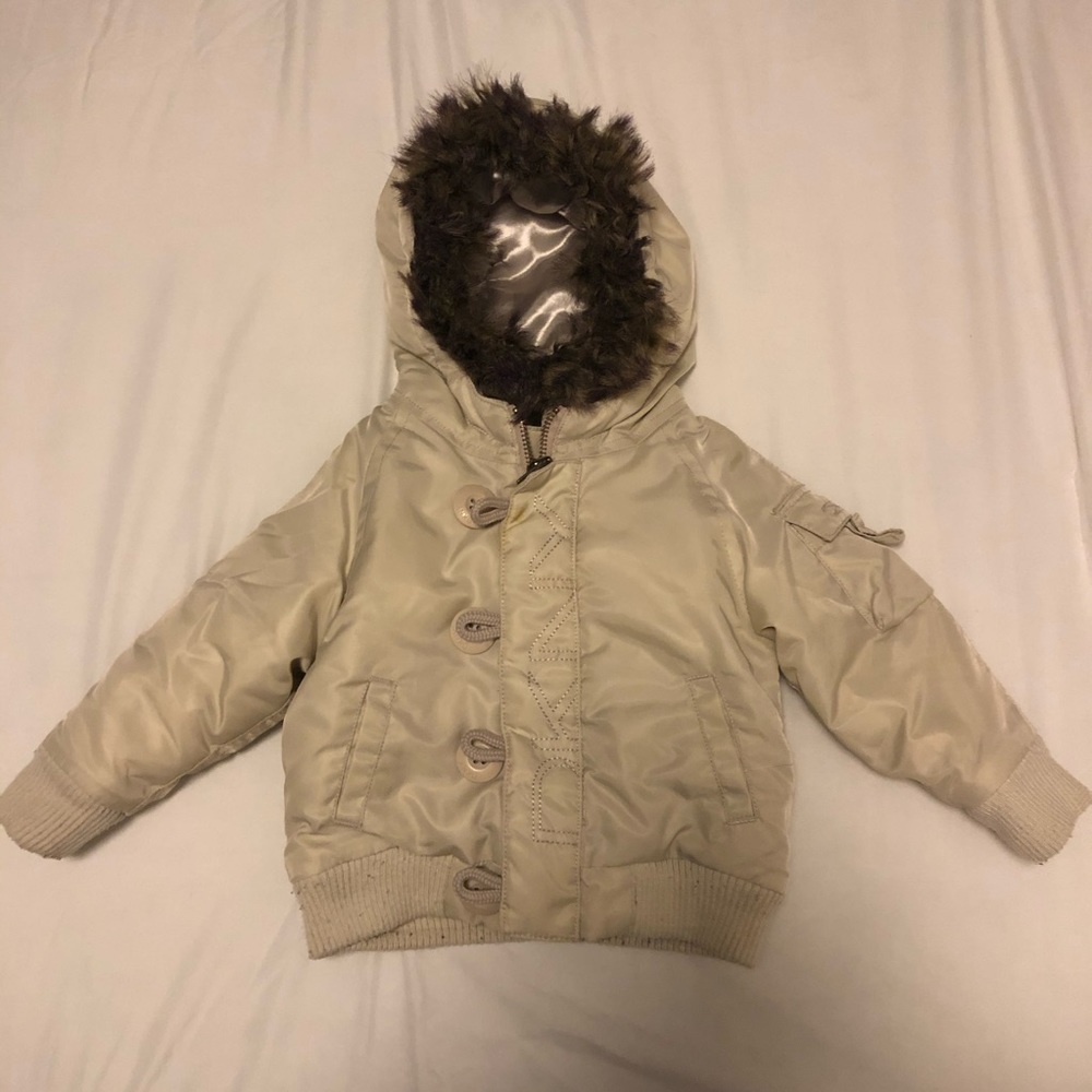 DKNY Puffer jacket baby girl 6-12M faux fur hood